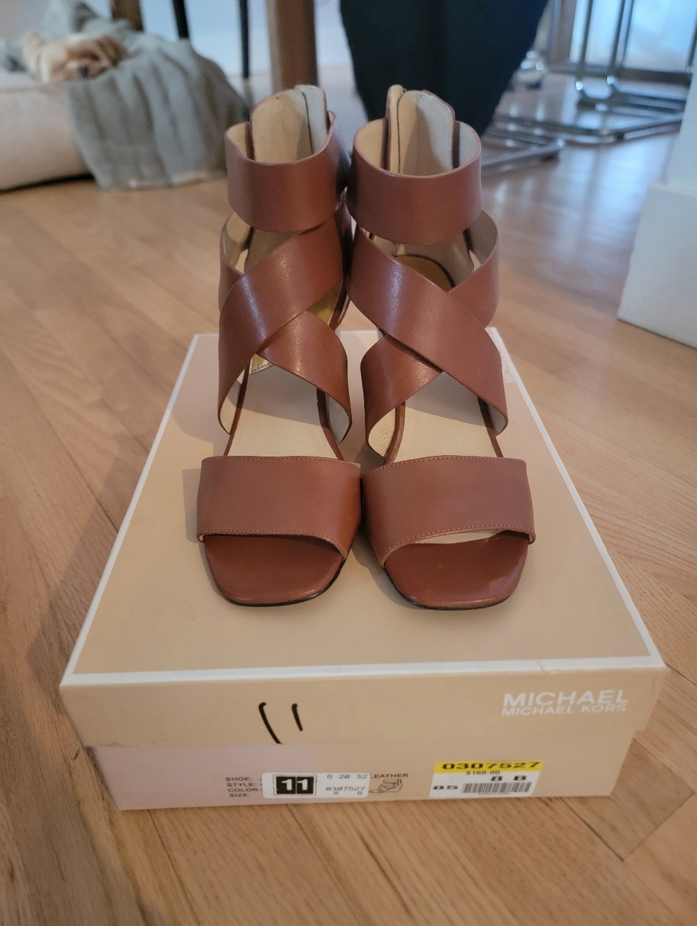 New In Box Michael Kors Leather Strappy Wedge Sandals Size 8